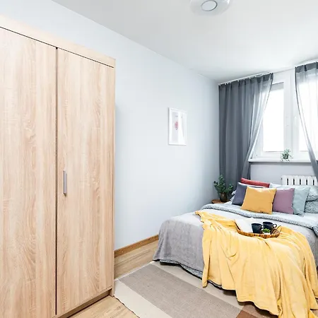 Praga Mood Koneser By Vaya Varşova